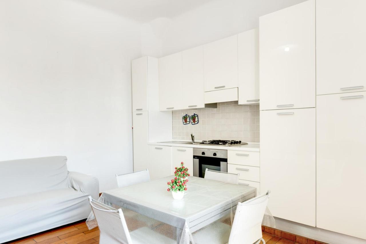 Migliarina Cozy Apartment ลาสเปเซีย ภายนอก รูปภาพ